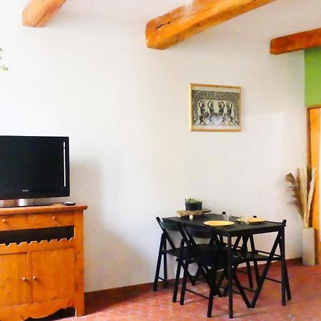 Studio Lironsd'Elle - Coeur Du Village Gréoux-les-Bains Dış mekan fotoğraf